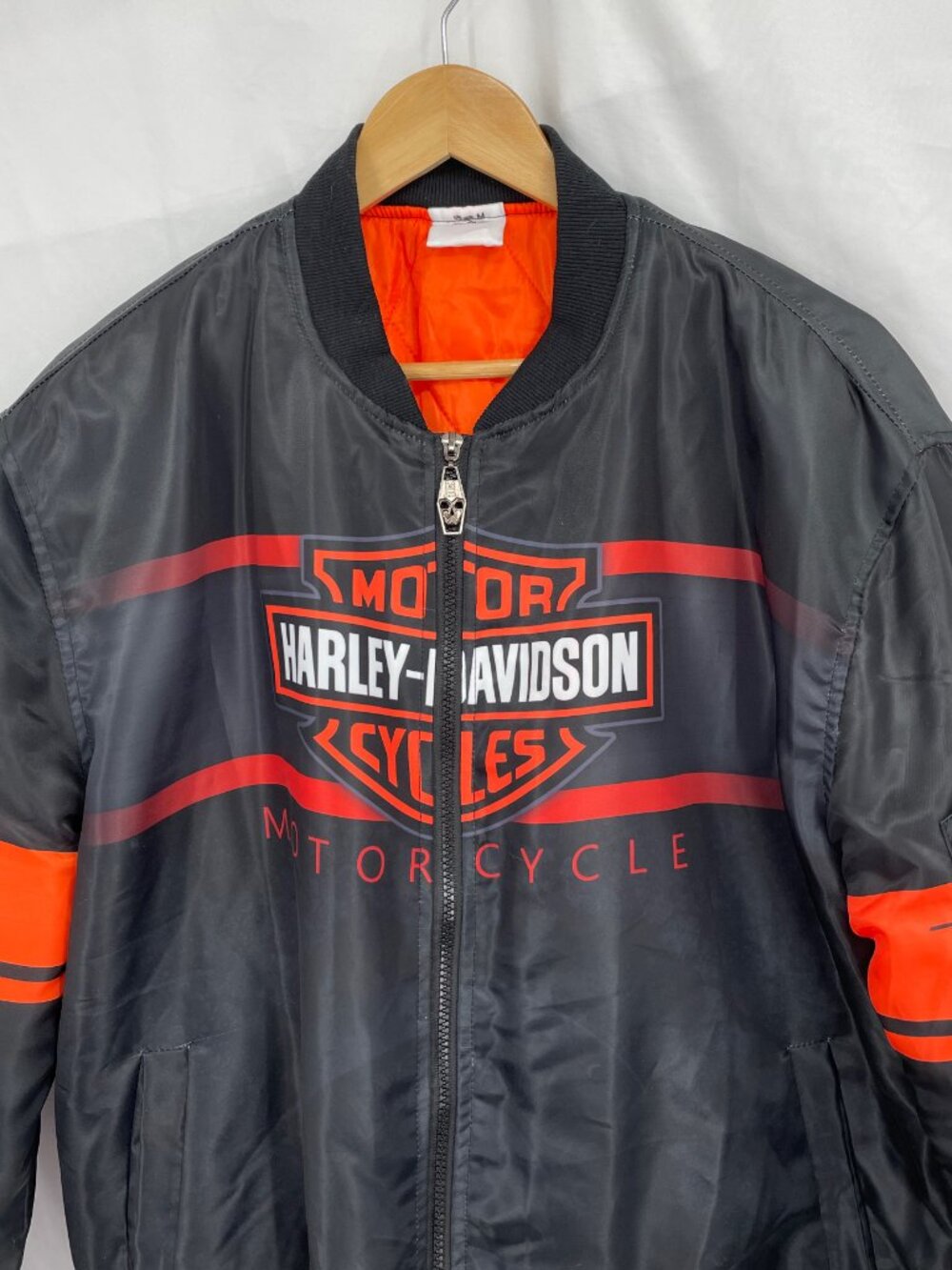 Harley-Davidson Men's Black & Orange Skull Back Bomber Jacket - Picture 3 of 11